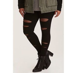 🌟 Mesh inset shredded leggings ⭐️ fits XL/1X